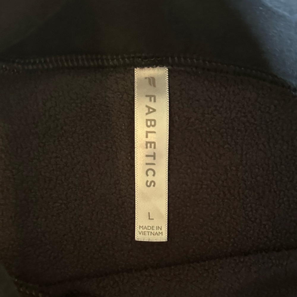 FABLETICS black mock neck sweatshirt size Large - Picture 5 of 6